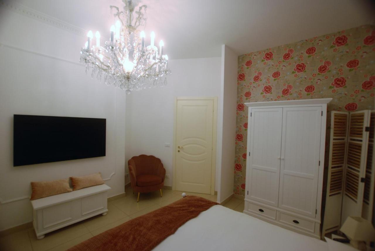 Clara'S Home Rzym Zewnętrze zdjęcie
